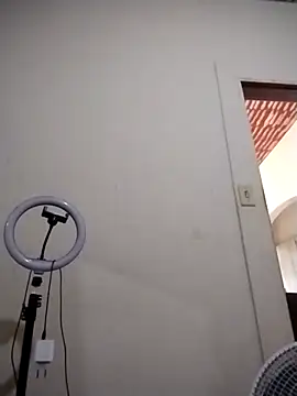 Snapshot of catdool chatting on 03-02-25, 01:31 catdool online show from 03-02-25, 01:31