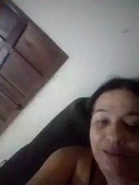 Snapshot of catdool chatting on 10-18-25, 01:18 catdool online show from 10-18-25, 01:18