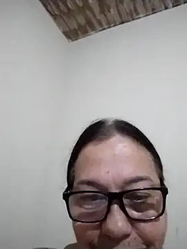 Snapshot of catdool chatting on 02-24-25, 02:48 catdool online show from 02-24-25, 02:48