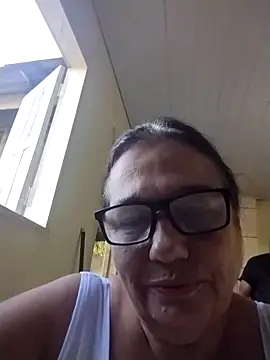 Snapshot of catdool chatting on 02-25-25, 06:44 catdool online show from 02-25-25, 06:44