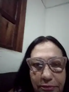 Snapshot of catdool chatting on 10-12-25, 01:07 catdool online show from 10-12-25, 01:07