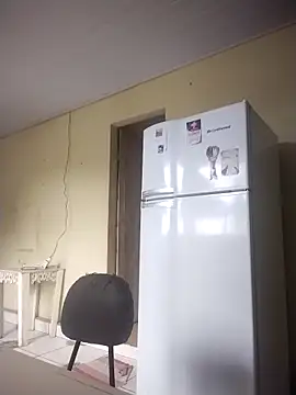 Snapshot of catdool chatting on 09-14-25, 12:16 catdool online show from 09-14-25, 12:16