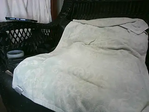 HungHawaiian808xh online show from 04-14-26, 03:22