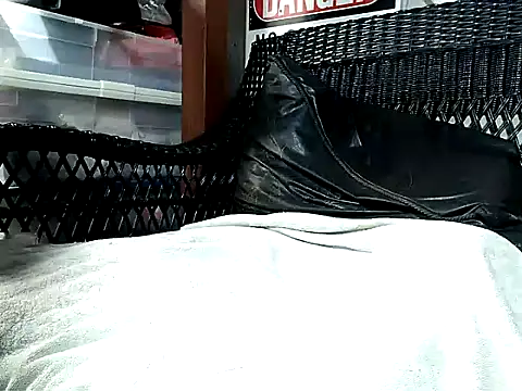 HungHawaiian808xh online show from 09-18-25, 08:39