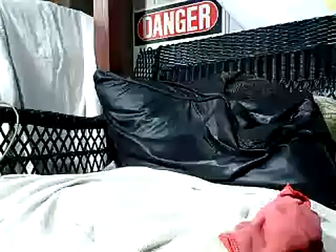 HungHawaiian808xh online show from 12-15-25, 01:00