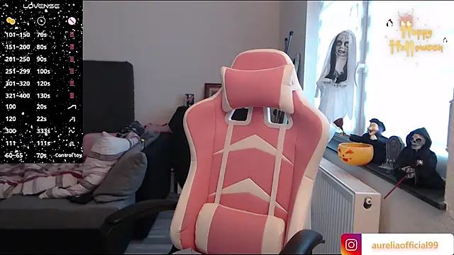 AureliaWinter online show from 11-01-25, 11:04