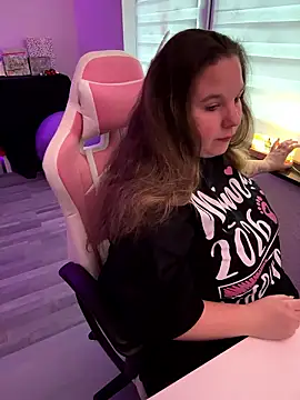 AureliaWinter online show from 01-14-26, 09:57