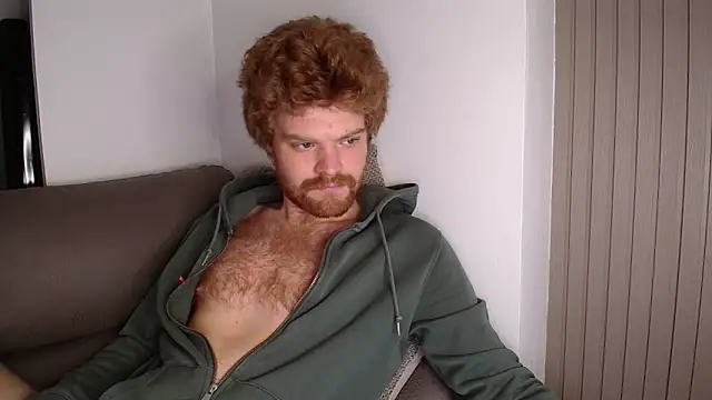 Snapshot of kinkypumpkinboy chatting on 01-15-26, 01:47 kinkypumpkinboy online show from 01-15-26, 01:47