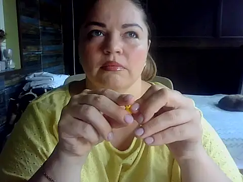 Snapshot of cute__cherry chatting on 07-10-26, 08:03 cute cherry online show from 07-10-26, 08:03