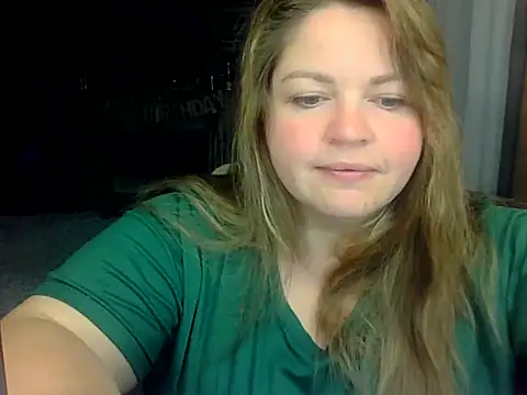 Snapshot of cute__cherry chatting on 05-31-26, 06:09 cute cherry online show from 05-31-26, 06:09