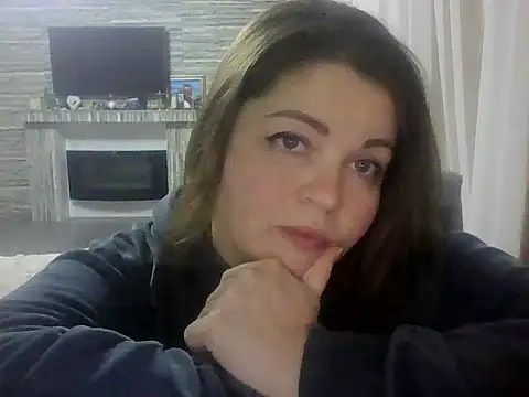 Snapshot of cute__cherry chatting on 02-21-26, 07:38 cute cherry online show from 02-21-26, 07:38