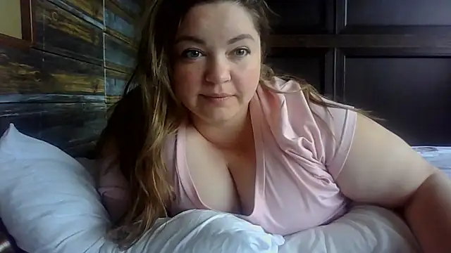 Snapshot of cute__cherry chatting on 06-18-26, 08:46 cute cherry online show from 06-18-26, 08:46