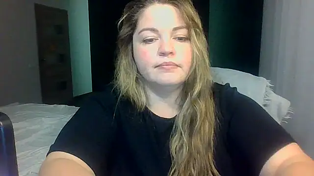 Snapshot of cute__cherry chatting on 07-28-26, 07:39 cute cherry online show from 07-28-26, 07:39