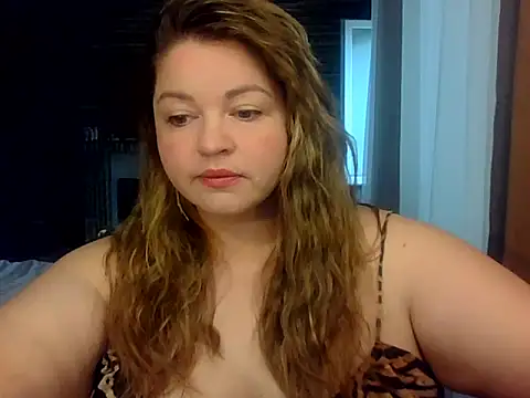 Snapshot of cute__cherry chatting on 05-29-26, 09:59 cute cherry online show from 05-29-26, 09:59