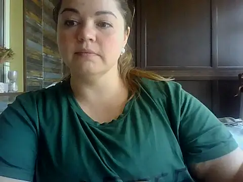 Snapshot of cute__cherry chatting on 07-15-26, 10:00 cute cherry online show from 07-15-26, 10:00
