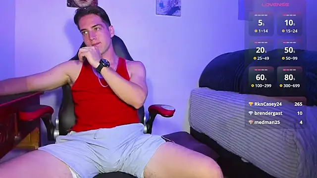 Snapshot of Alex_smith00 chatting on 03-05-25, 02:03 Alex smith00 online show from 03-05-25, 02:03