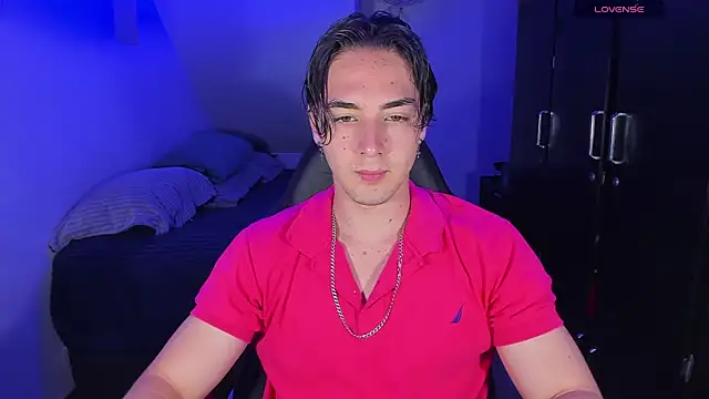 Snapshot of Alex_smith00 chatting on 09-24-25, 11:54 Alex smith00 online show from 09-24-25, 11:54