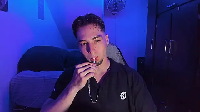 Alex smith00 online show from 02-23-26, 11:16