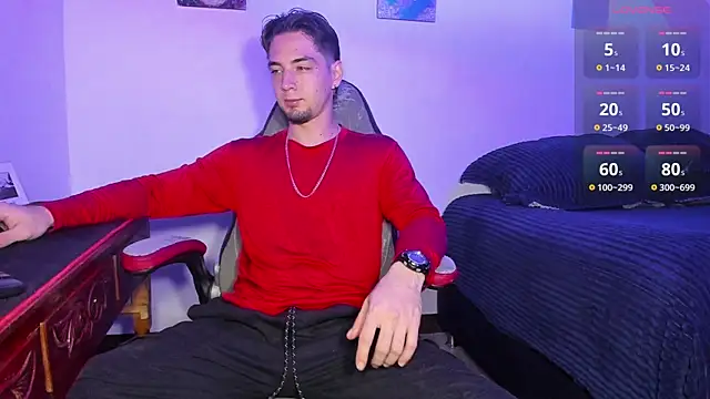 Snapshot of Alex_smith00 chatting on 10-11-25, 07:37 Alex smith00 online show from 10-11-25, 07:37