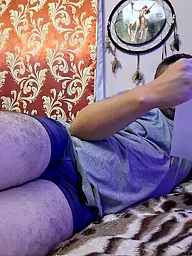 Snapshot of nemes2 chatting on 10-15-25, 04:37 nemes2 online show from 10-15-25, 04:37