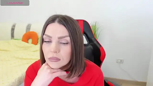 itsmekarina online show from 03-12-26, 05:06