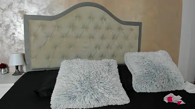 JennaMyers online show from 11-07-25, 08:13