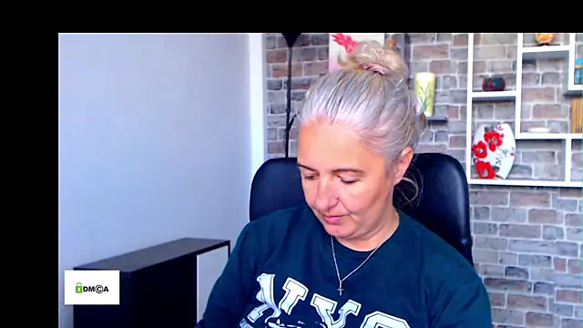 angel devil milf online show from 10-20-25, 01:00