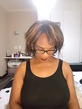 Hotgrannyx online show from 10-15-25, 04:22