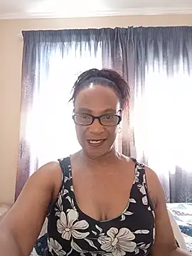Snapshot of Hotgrannyx chatting on 06-24-26, 10:47 Hotgrannyx online show from 06-24-26, 10:47