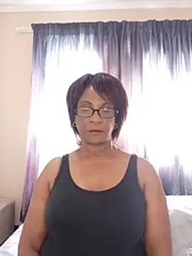 Snapshot of Hotgrannyx chatting on 06-06-26, 11:15 Hotgrannyx online show from 06-06-26, 11:15