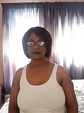 Snapshot of Hotgrannyx chatting on 05-26-26, 10:46 Hotgrannyx online show from 05-26-26, 10:46