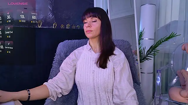 SofiaFoster  online show from 02-26-26, 06:46