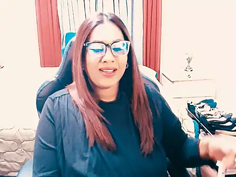 Indianlust69 online show from 04-04-26, 11:44