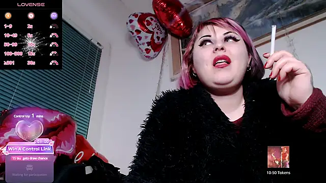 Snapshot of Psychobitch7 chatting on 02-22-25, 09:04 Psychobitch7 online show from 02-22-25, 09:04