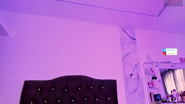 alysson 18 online show from 07-22-26, 01:35