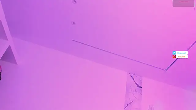 alysson 18 online show from 07-11-26, 01:00