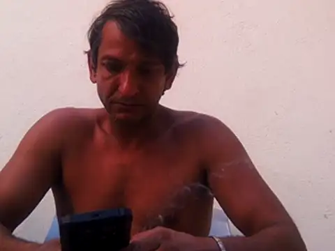 Snapshot of Lucas_pt chatting on 06-17-26, 03:22 Lucas pt online show from 06-17-26, 03:22