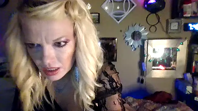 marilyn420 online show from 02-11-26, 05:40