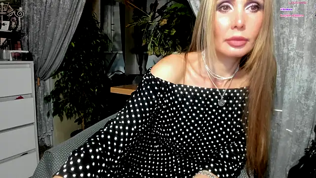 Aurora108 online show from 10-20-25, 09:59