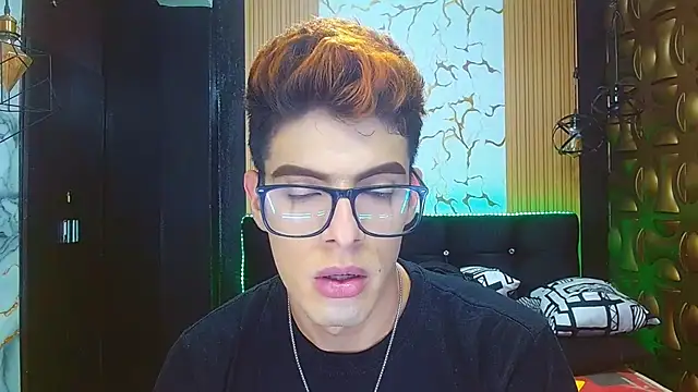 angel sexyevil online show from 10-18-25, 12:18