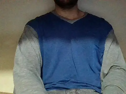 Snapshot of peneduro_19 chatting on 12-01-25, 05:03 peneduro 19 online show from 12-01-25, 05:03