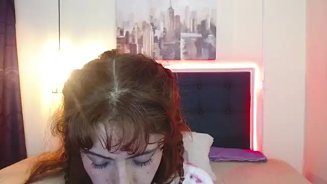 Snapshot of sarah_lovesu chatting on 03-06-25, 11:31 sarah lovesu online show from 03-06-25, 11:31