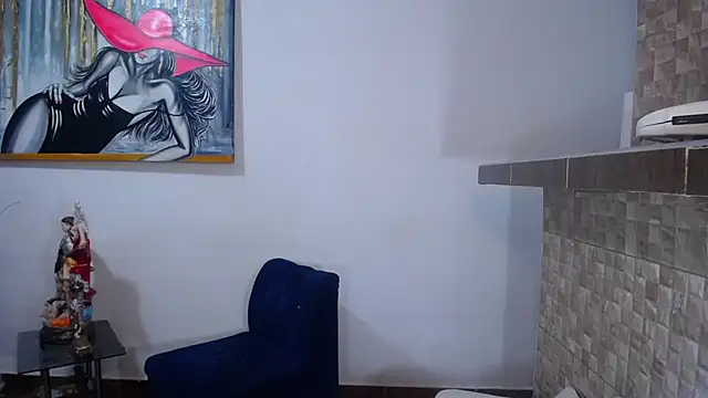 RinnaMoys online show from 11-25-25, 11:48