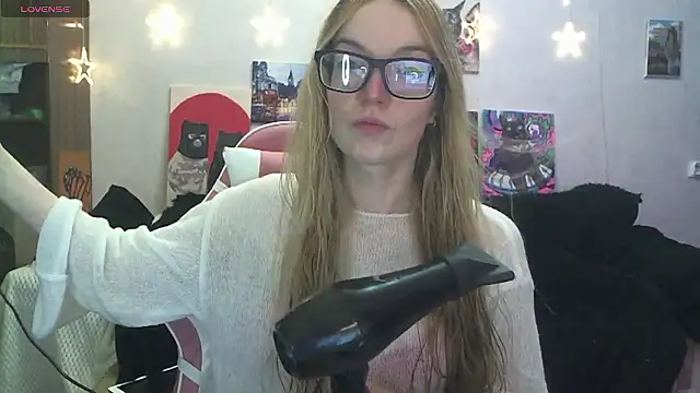 SecretSophia online show from 01-15-26, 04:21