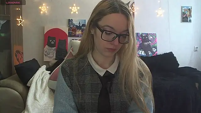 SecretSophia online show from 02-24-26, 10:38