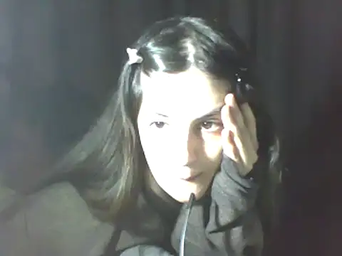 Snapshot of Insomniacl chatting on 12-01-25, 03:29 Insomniacl online show from 12-01-25, 03:29