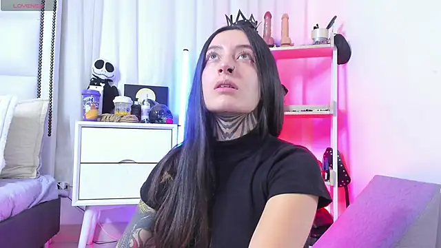 SAMANTHA DM online show from 10-04-25, 02:07