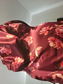 VickyHoult online show from 12-22-25, 07:36