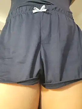 VickyHoult online show from 12-03-25, 07:35