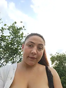 VickyHoult online show from 04-18-26, 10:21